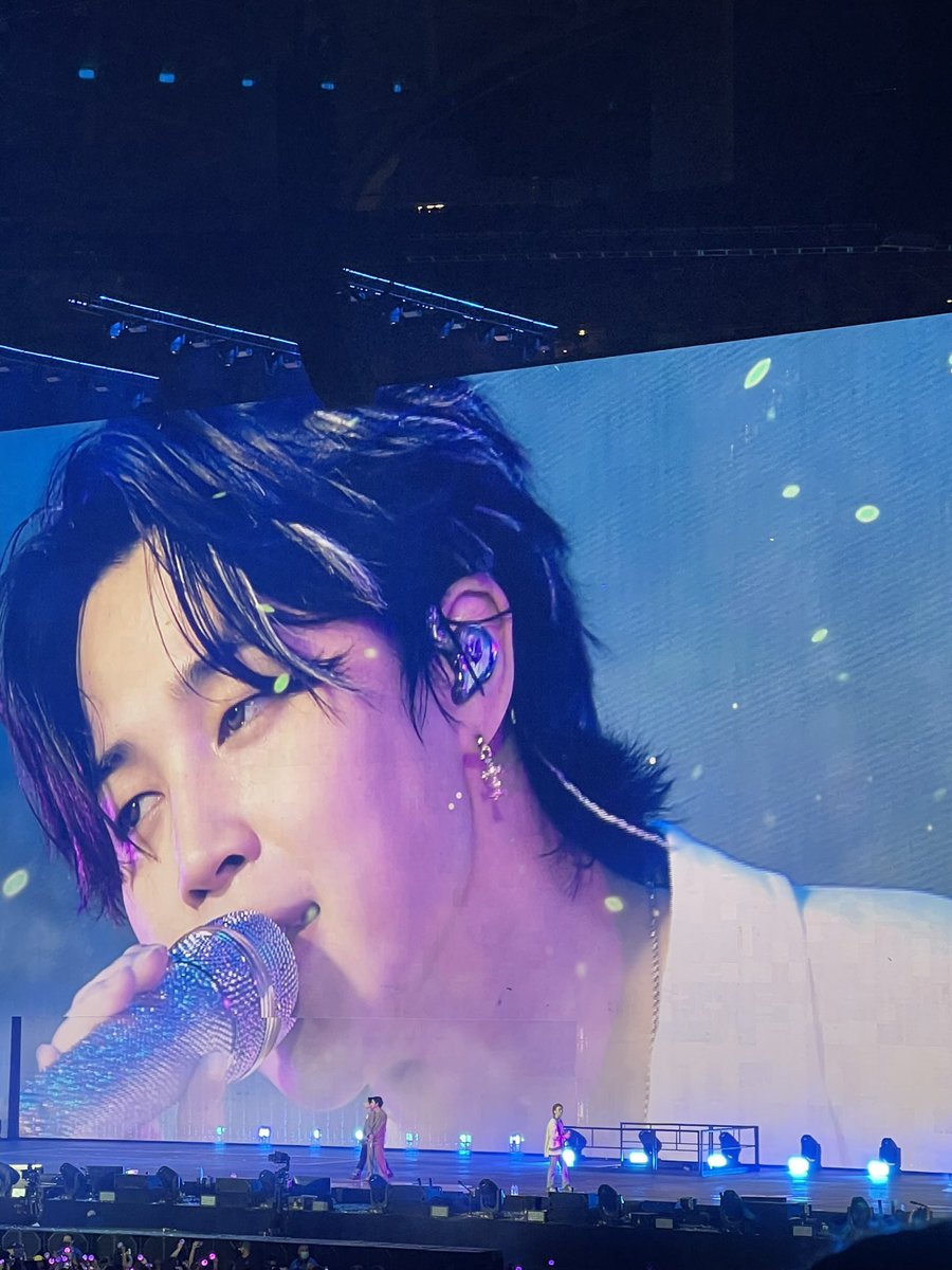 jiminperforms's tweet photo. wow https://t.co/zOou2AIoSg