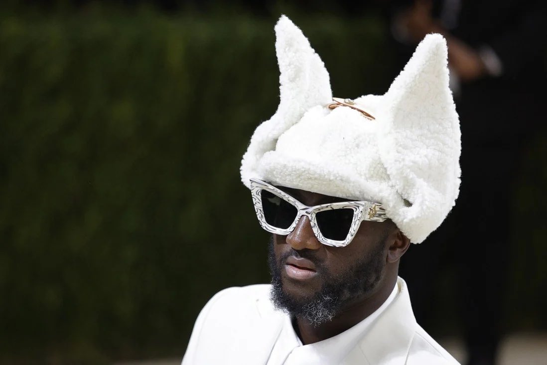 “I'm always trying to prove to my 17-year-old self that I can do creative things I thought weren't possible.” - Virgil Abloh #RIPVIRGIL #rip #VirgilAbloh