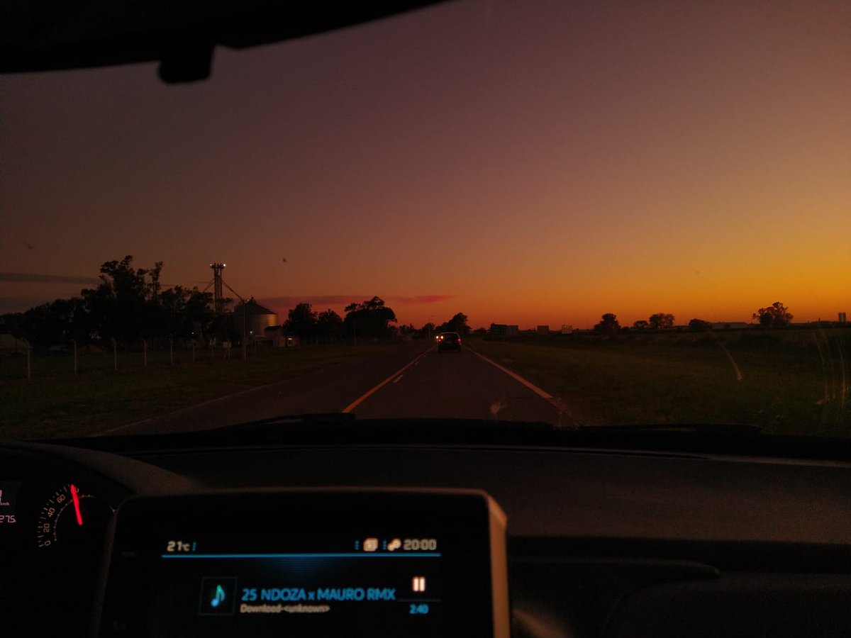 Lul85974083's tweet photo. 🛣💓 https://t.co/E2iSIl8Azw