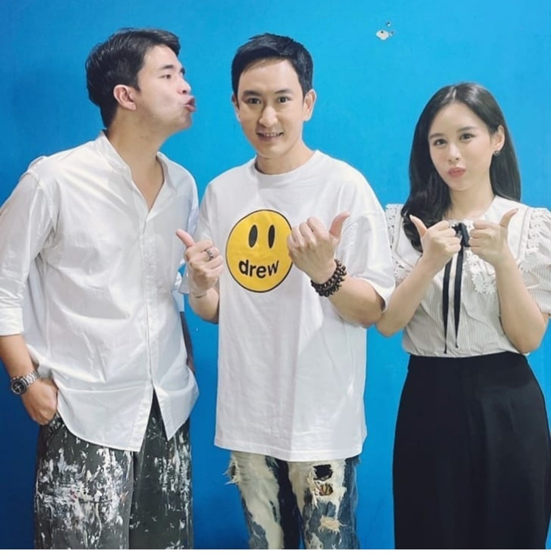 newvanida's tweet photo. กินหัวหรือกินหาง...แต่เราขอกินกลางได๋ป๊ะ!!😋😁😍🤟🤟 https://t.co/zXmmnwxTbw