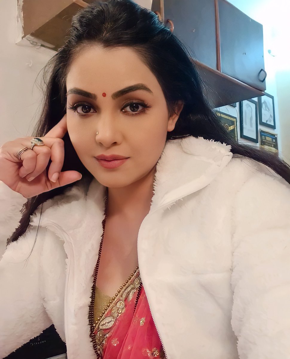 ShubhangianTan1's tweet photo. 💕💕 The cutest girl in the world. Love you @ShubhangiAtre mam 💕💕 https://t.co/Qr3L4hg3xP