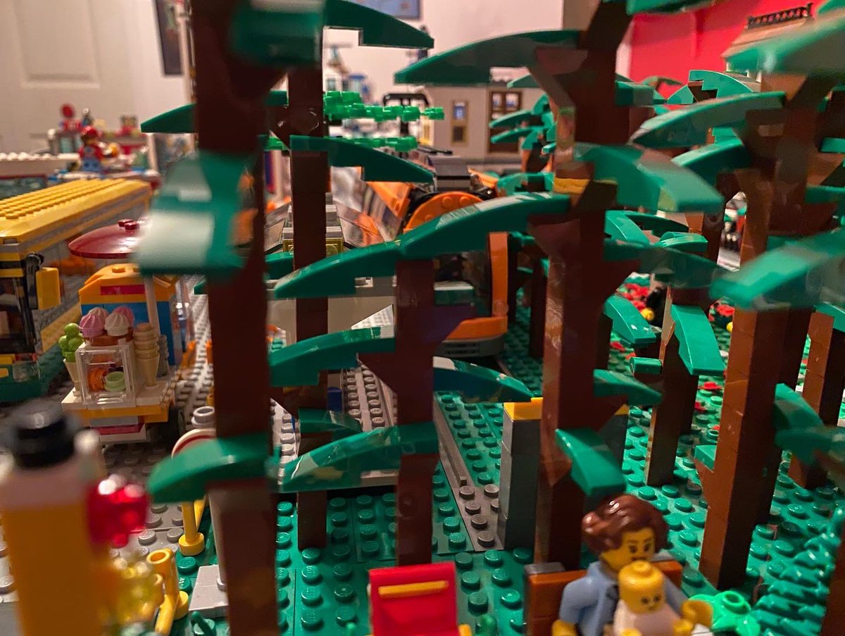 herzeleid24's tweet photo. Tram🚉
#LEGO
#awesome
#rebuildtheworld
#legocity #tramway #forest #nature #park #green #transport #publictransport #legotramway #tramwayline #newarea #legostation #legophotography #legofan #afol #update #progress #staytuned #legoprogress #legocityupdate https://t.co/4de0czO0cH