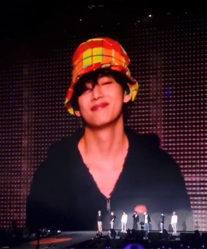 ytjnhr's tweet photo. HES SO CUTE https://t.co/d2h7AFWw9J