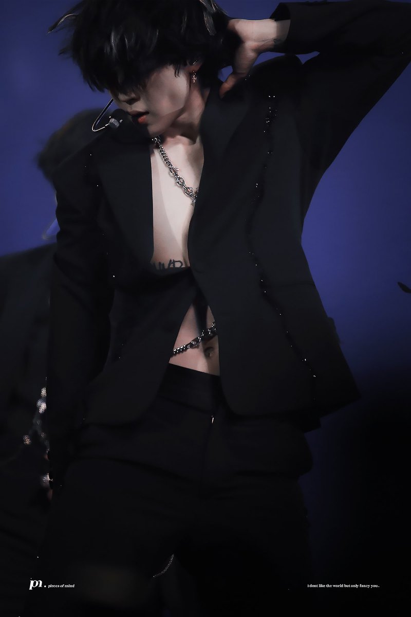 piecesofmind_jm's tweet photo. #JIMIN #지민  @BTS_twt 211128 https://t.co/UUa2jLSjbd