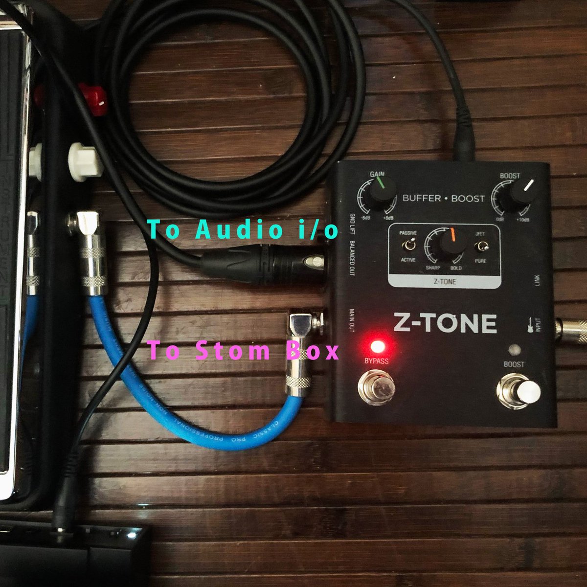 OMFACTORY_PC's tweet photo. 現在セール中のオススメアイテムは...
IK Multimedia / Z-TONE Buffer Boost
バッファーブースト、ブースターはもちろん
DI(スプリッター)としても同時に使えるのでギターでのRECシステムの幅がグッググっと広がります、Osusume
https://t.co/nW5nj9NWwE
#IKMultimedia #ZTONEBufferBoost https://t.co/D8NbsLaUts