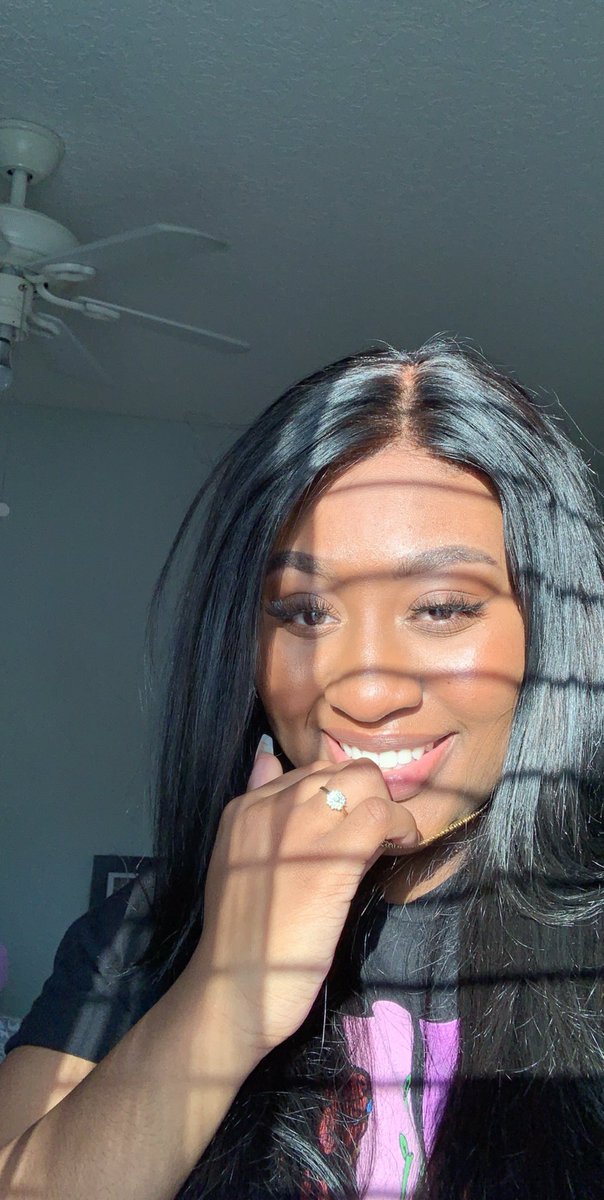 trealldayyyy's tweet photo. #sunlightpic https://t.co/PrMVgOzsOx