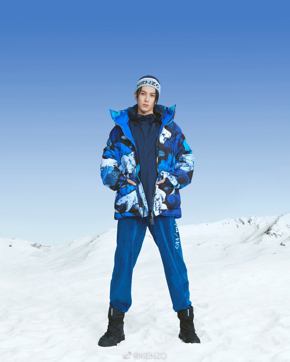YueDiLatam's tweet photo. [25.11.21] Actualización de Weibo con #DylanWang 👑 

"Kenzo x #WangHedi" 

Cr.📸 KENZO  /  Yuedilatam

#王鹤棣 #DyShen #YueDi #TheRationalLife #QiXiao 
#Yulong #YuchiLongYan #CangLanJue #DongfangQingcang #ChengJiashu 
#OurSouthwestAssociatedUniversity https://t.co/Yq2wdeYvos