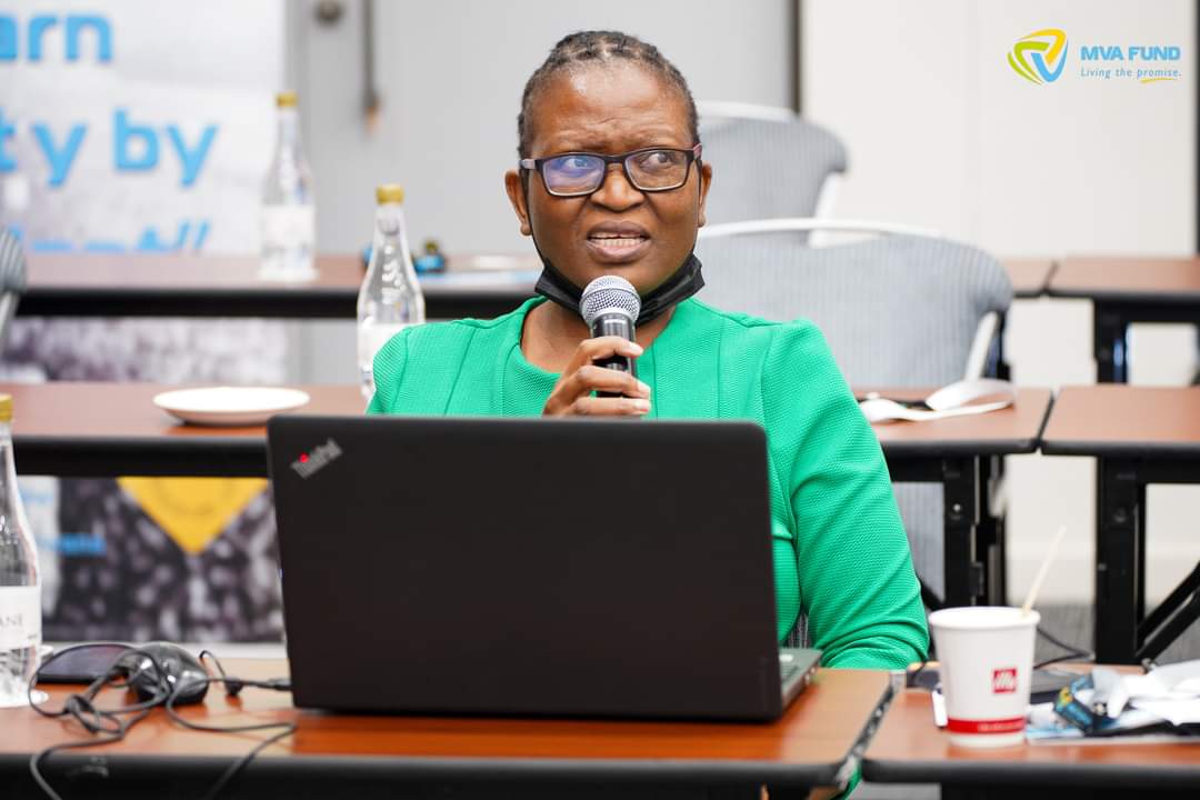 MVAFundBW's tweet photo. 𝐌𝐕𝐀 𝐅𝐔𝐍𝐃 𝐄𝐍𝐇𝐀𝐍𝐂𝐄𝐒 𝐒𝐓𝐀𝐊𝐄𝐇𝐎𝐋𝐃𝐄𝐑 𝐂𝐎𝐋𝐋𝐀𝐁𝐎𝐑𝐀𝐓𝐈𝐎𝐍 𝐖𝐈𝐓𝐇 𝐒𝐎𝐂𝐈𝐀𝐋 𝐖𝐎𝐑𝐊𝐄𝐑𝐒
Last week, we hosted social workers from Kgatleng at Phakalane Golf Estate to intensify key stakeholder engagement to effectively drive the Fund’s mandate. https://t.co/wHbhyB67ll