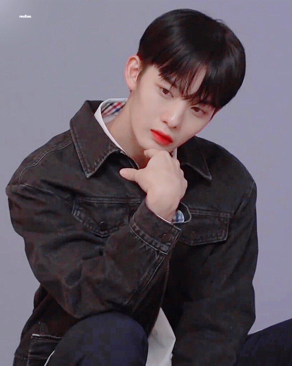 🖤 

#배진영 #CIX #계정을삭제하였습니다 #신이준