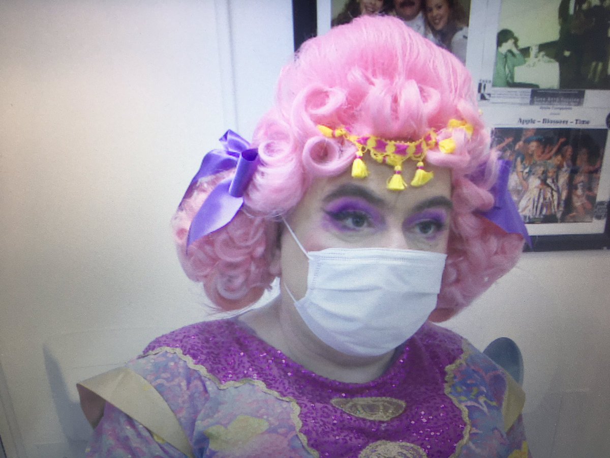 PaulByrne_1's tweet photo. Venues prepare for panto season. See @VirginMediaNews @12.30 @CorkOperaHouse &amp; @EverymanCork https://t.co/D4a8EpoW2H