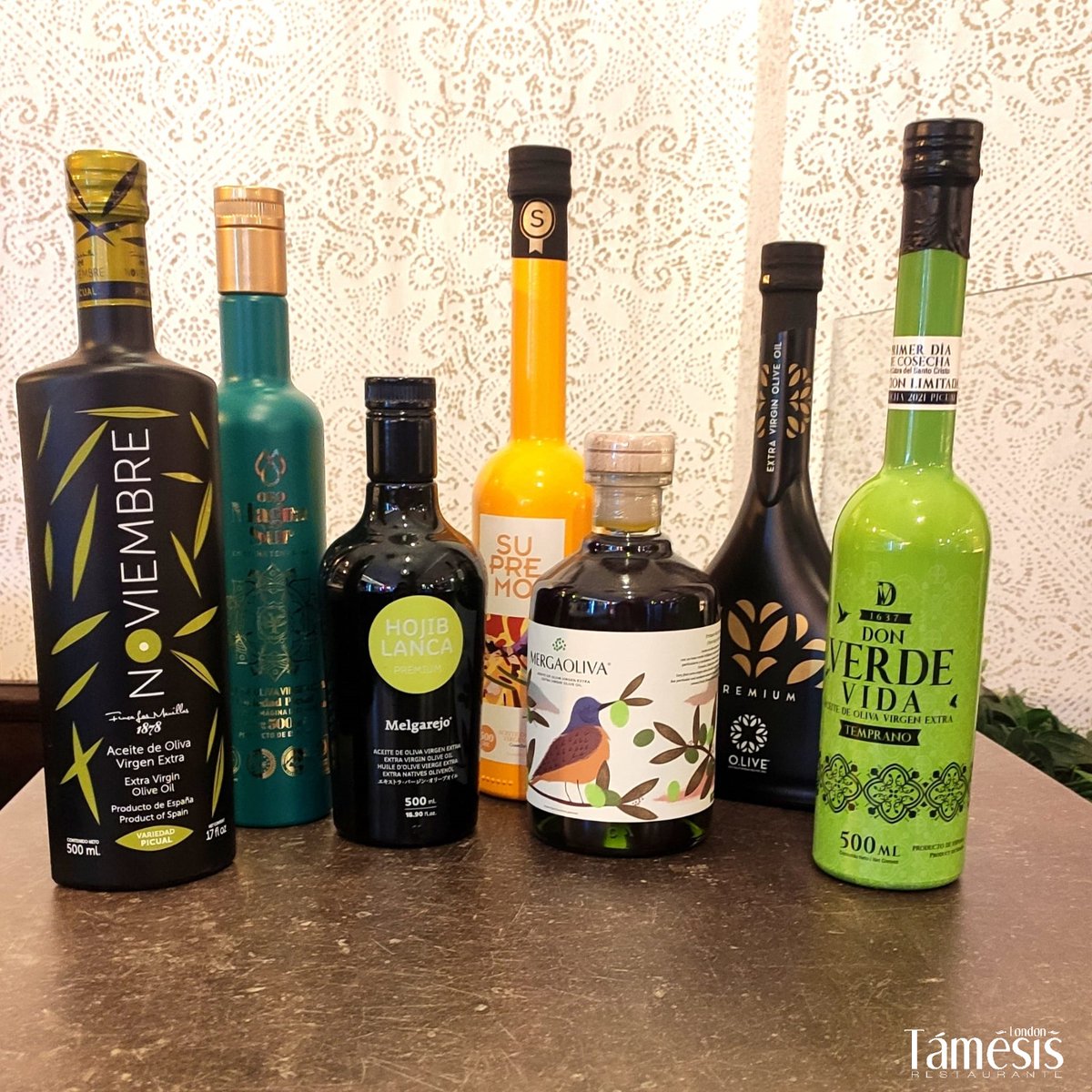 Qué suerte tenemos de vivir en una provincia con 66 millones de olivos y con una gran variedad de #AOVES de cosecha temprana que son una auténtica delicia🔝
Aquí puedes ver algunos de nuestros imprescindibles😋

#RestauranteTámesis #Jaén  #Gastronomía #RestauranteJaén #AOVE