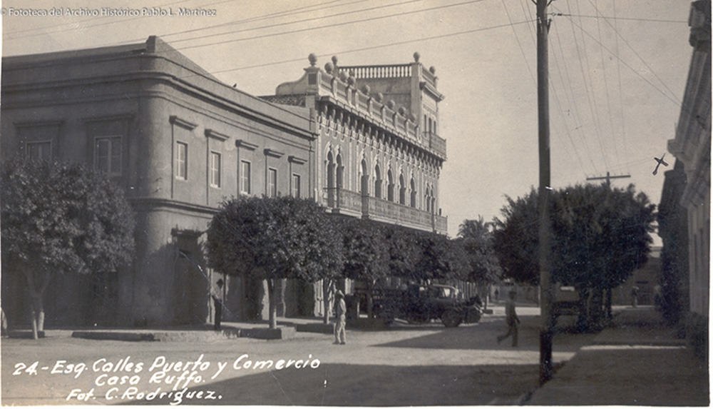 MexicoRetro's tweet photo. Casa Ruffo, La Paz BCS 1930-1940 https://t.co/sLCZJWdp2y