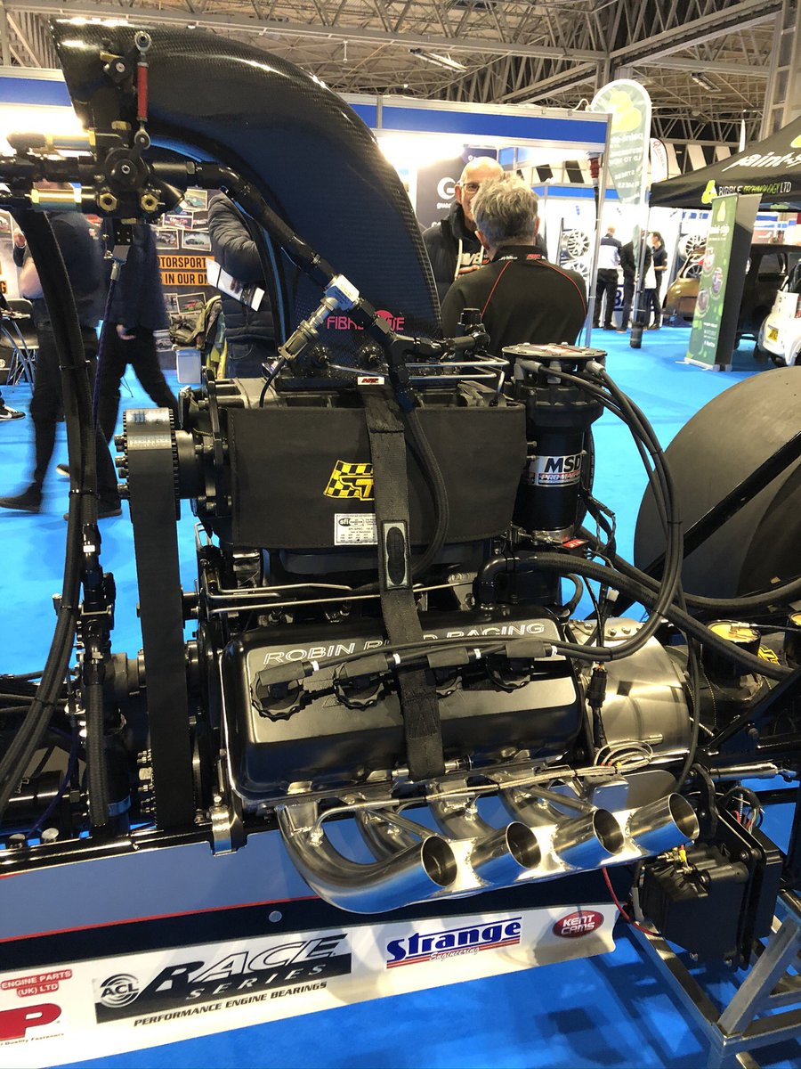 aohereng's tweet photo. Let’s start off Monday with some top fueler POWER #DragRacing #dragcars #robinread https://t.co/AgAmg9eeZk