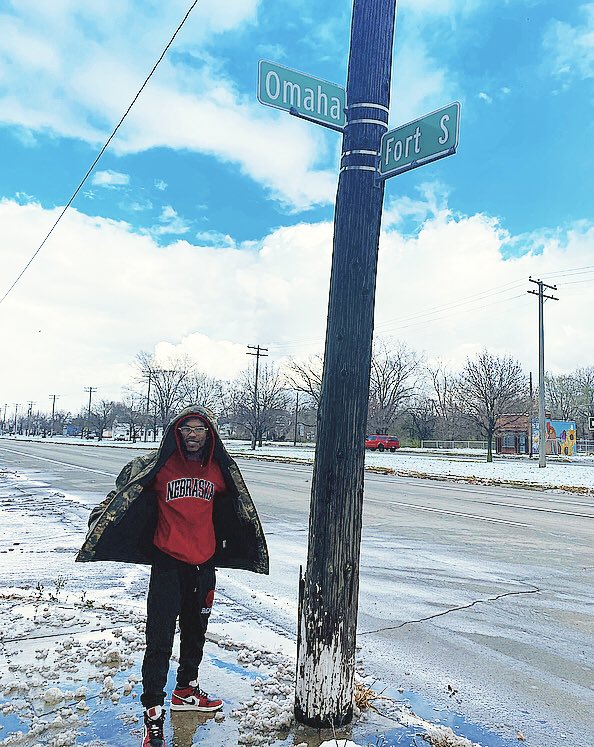 SmoovYungBrutha's tweet photo. We been turning up for our city 🏙 
#OmahaSt 🛣
 @lawrencefrazie9 🐐 
#REALSaliva🦁 #FrazierProductions🎬 #DaSmoovWay💱 https://t.co/z75V5d4OJO