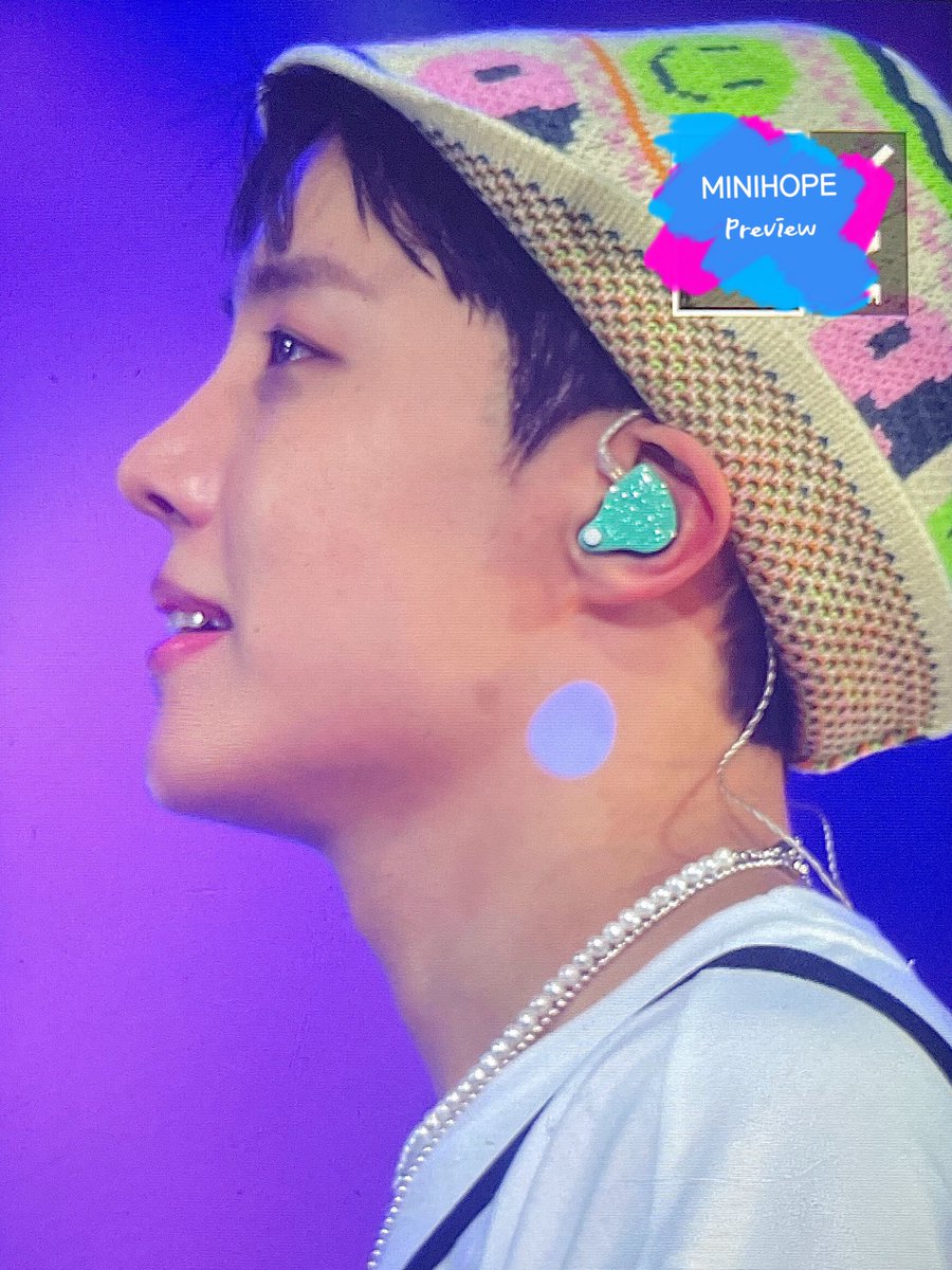MINIHOPE1994's tweet photo. 211128 PTD in LA

#방탄소년단 #BTS⁠ ⁠#JHOPE #정호석 #제이홉 @BTS_twt https://t.co/10Rgzf1OvE