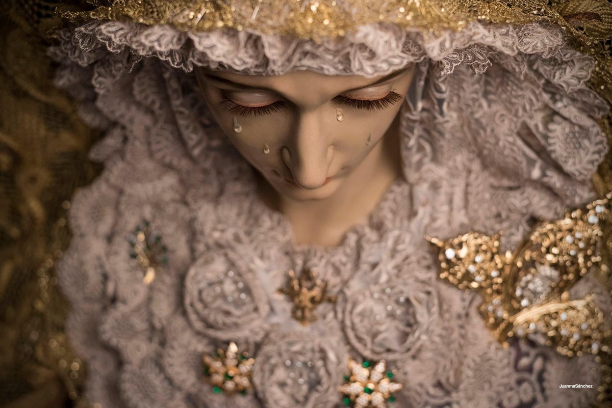 BMHuecijaAlicun's tweet photo. 💚 ESPERANZA ES CAPUCHINOS 💚
Tenemos el placer de anunciar que el próximo Sábado 18 de Diciembre acompañaremos a María Stma. de la Esperanza @PobreyEsperanza en la procesión de alabanza que realizará por su barrio 🎼🎶🥁🎺🎷
#BMHA2021 #EstoEsElPobreYLaEsperanza https://t.co/KvTzVMEbdc
