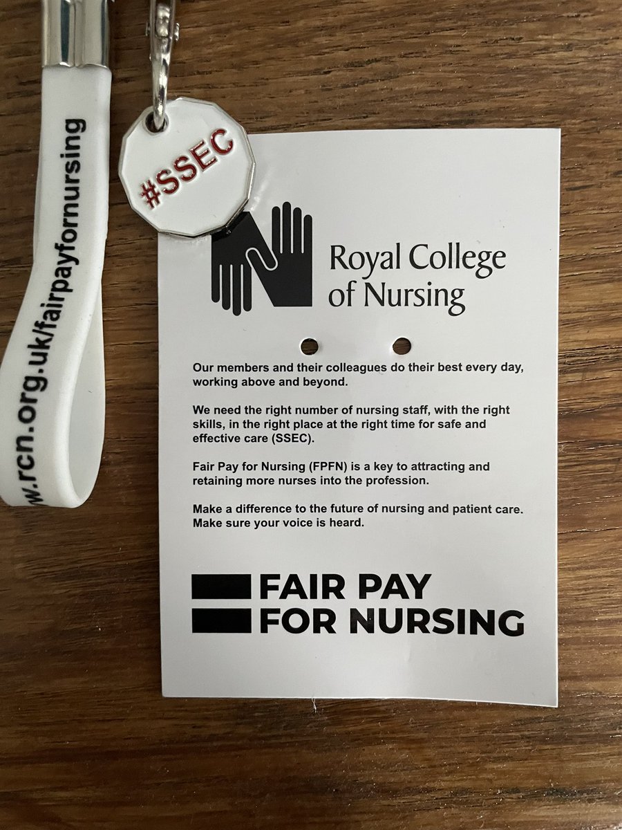faerycaramel's tweet photo. #SafeStaffingforEffectiveCare #FairPayForNursing #2SidesoftheSameCoin if we donโt get Fair Pay we will never achieve Safe Staffing meaning we will not be able to deliver the care our patients deserve. ๐ #useyourvoiceVote #dontbemuted! https://t.co/iG1Lae9XfL
