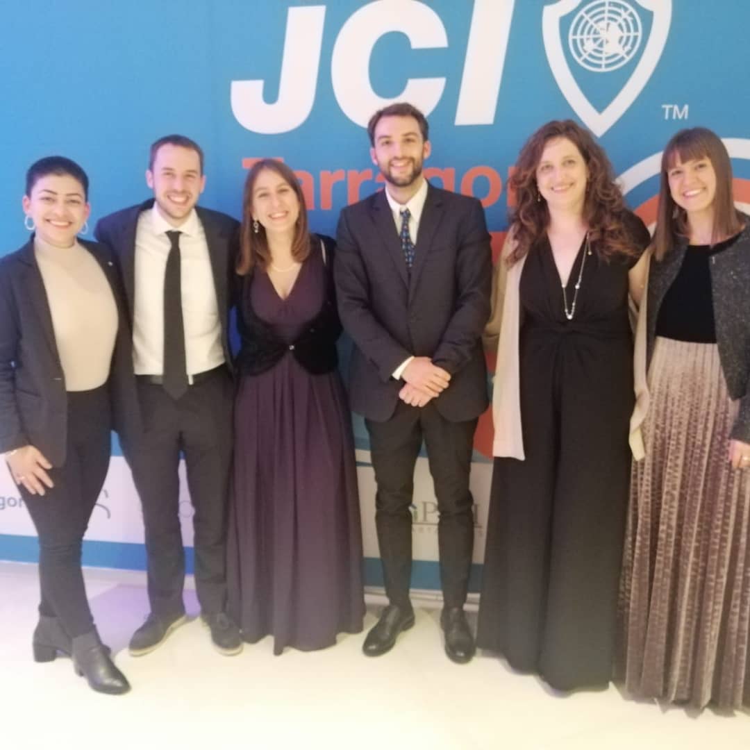 Divendres vam rebre la visita del nostre VP europeu d'àrea, Geir Arne🤗; i dissabte vam assistir a la celebració del 50è aniversari de JCI Tarragona🎉🎊
Un cap de setmana ple de retrobaments, emocions i moltes sorpreses!
#seguimactius #aniversari #50anys