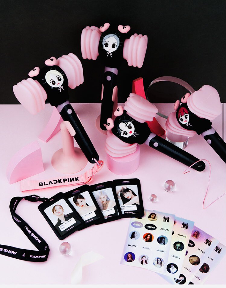 shinokubonaha's tweet photo. 💕BLACKPINK [THE SHOW] Light Stick Strap

#ブラックピンク  #2021bp  #blackpink  すきな人と繋がりたい 
#yggirls  #新大久保 #로제 #제니 #지수 
#리사 #블링크
#新大久保那覇　
#naha #okinawa  #okinawaholic 
#那覇@shinokubonaha https://t.co/NNUIWUHuRu