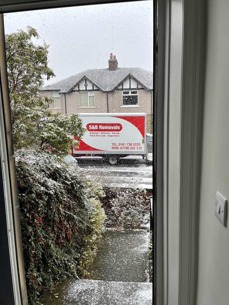 Thank you @SandBRemovals for your brillant service ! Our English journey continu 😁