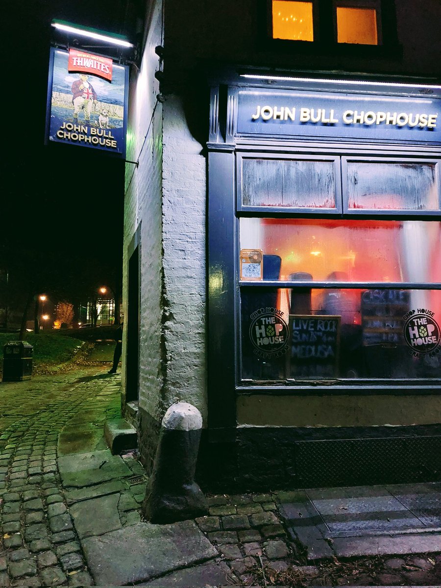 John Bull Chophouse, Wigan last night 20 mins before my train.

Well, could YOU have walked past ?