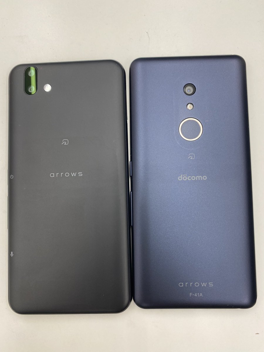 お疲れ様です。今日はarrowsのWiFi端末たちです‼️
801FJ：20台
F-41A：18台
めちゃ安く売りたくて、まとめ買いできる方ぜひコメントやDMください（もちろん一台からも売ります‼️）
