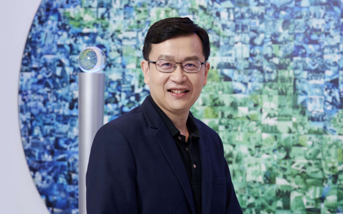 astar_research's tweet photo. What’s the key to impactful science? 🔬

According to A*STAR’s CEO Frederick Chew, it involves interdisciplinary collaboration 🤝 and co-innovation 💡. Check out his interview with A*STAR Research: https://t.co/7IZ2pibLl0 https://t.co/4rJXv9N0RT
