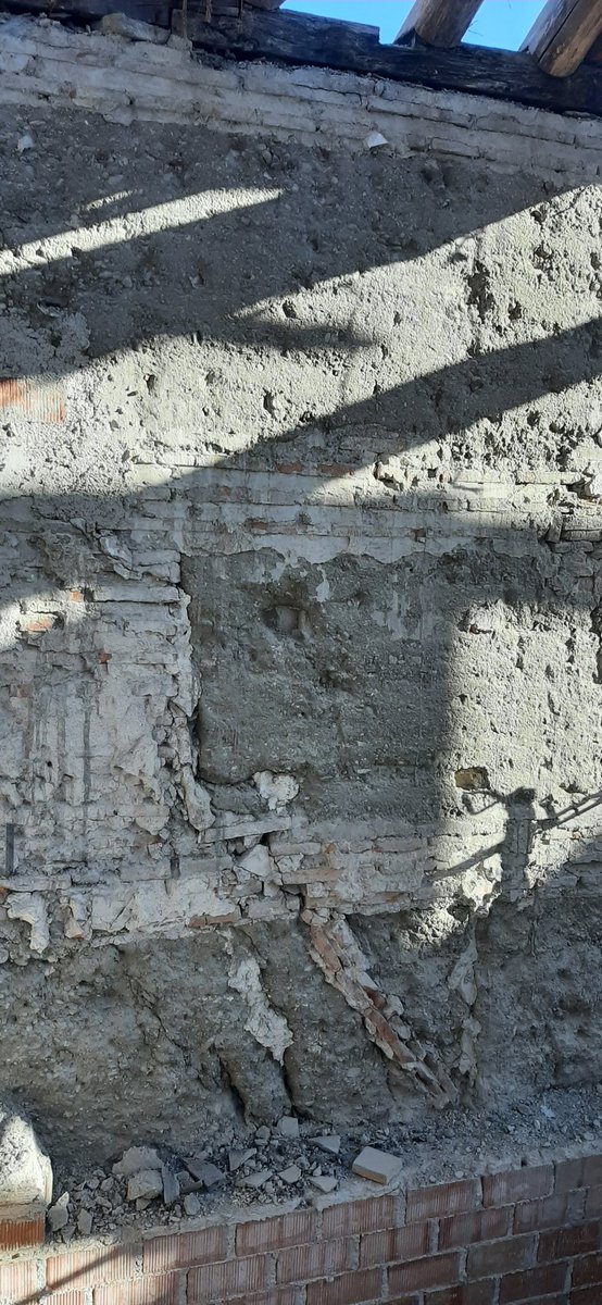 KerakollMiguelC's tweet photo. REFUERZO DE MUROS DE TAPIAL MEDIANTE ENCAMISADO EXTENDIDO
Ver tabla 27E y 27F
https://t.co/UeZ3OXYj0H
#arquitecto #aparejador #ingeniero #tapial #muro #refuerzoestructural #fabrica #consolidacion #encamisado #geocalce #geosteelgrid #steeldryfix #rinforzoarv100 #Granada #Almeria https://t.co/6gqw377auT