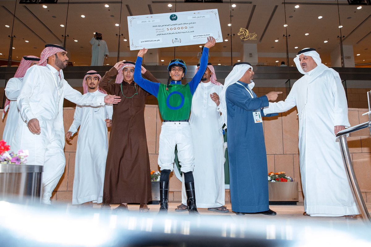 من الحفل 48

ترمش

(FLASHY BULL - FLEET GREY)
بطلة دعم نادي سباقات الخيل ( للافراس المباعة في مزاد 2020 )

الخيال <a href="/aseelSarhani/">أصيل السرحاني</a>