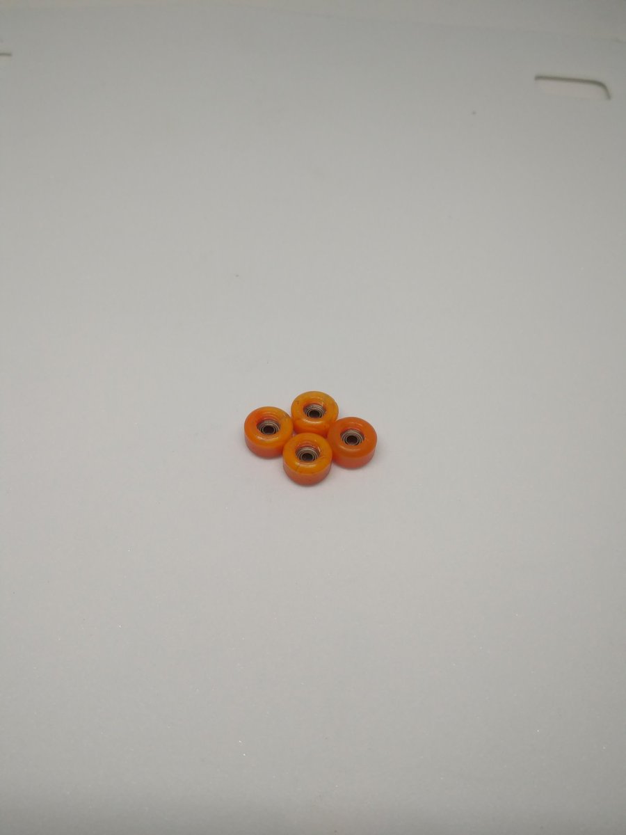 Rusewood's tweet photo. New color https://t.co/cc0BuxJkLC