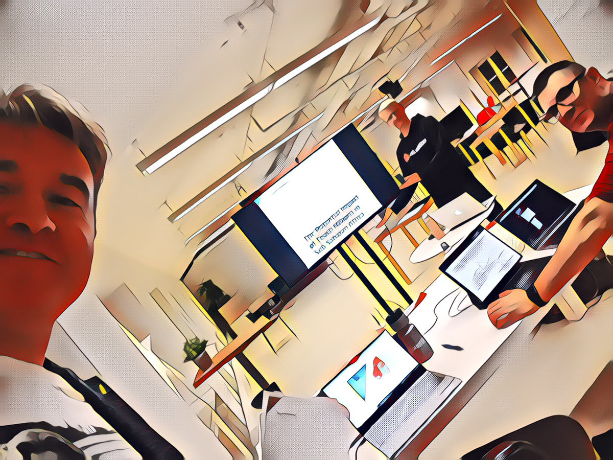 MEET @NeilOToole3 🇮🇪, our Head EdTech Coach📲

An educational innovation pioneer, pictured here in 2020📡

Making <a href="/MillionsTeach/">Teach Millions 🇩🇰🇪🇪🇫🇮🇮🇸🌍🇱🇻🇱🇹🇳🇴🇸🇪</a>🌍🇩🇰🇪🇪🇫🇮🇮🇸🌎🇱🇻🇱🇹🇳🇴🇸🇪🌏 a reality!

Grow an innovation culture AT:
educraftoracademy.com

#educraftoracademy 
#innovationculture 
#evolutionofeducation