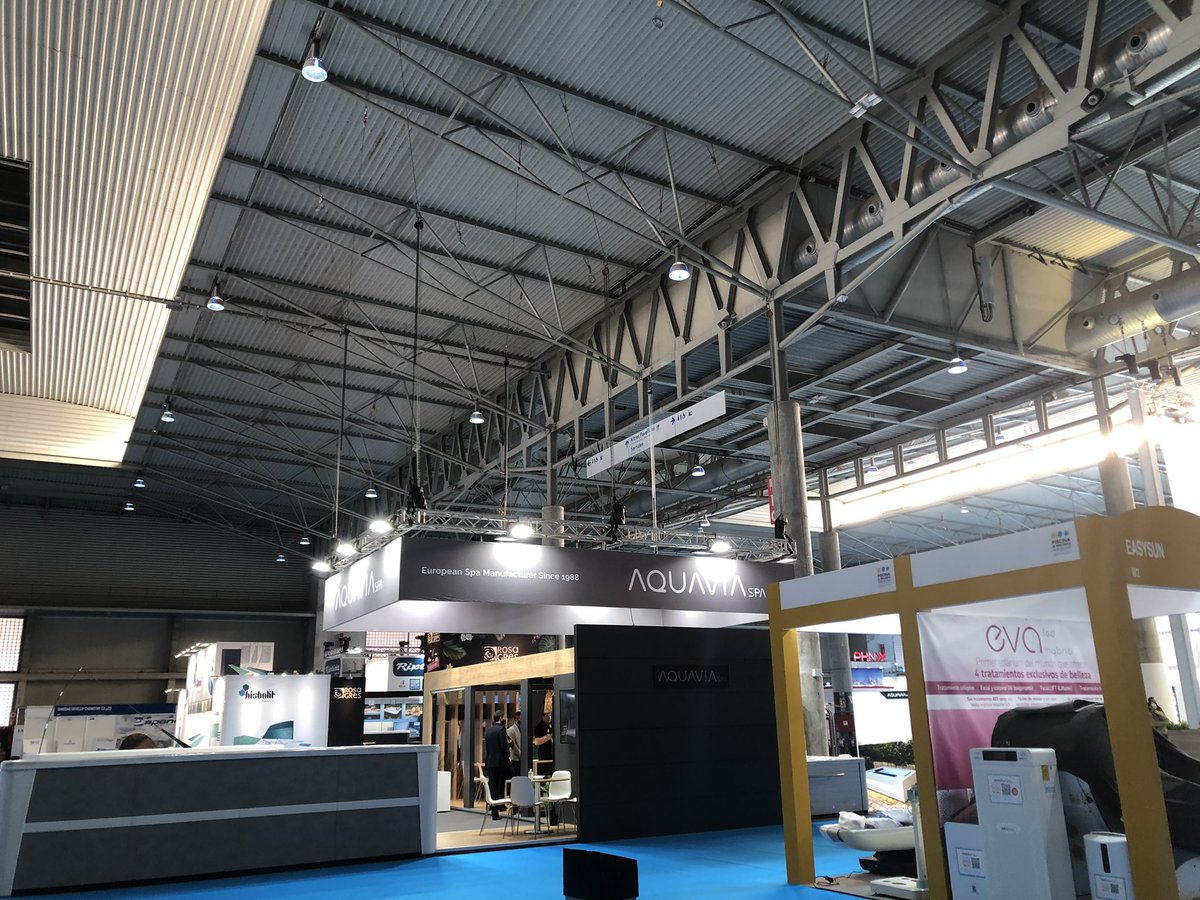 Graupix's tweet photo. Fabulous look of @PiscinaWellness in @Fira_Barcelona #GranVia Congrats @AngelCelorrio #GraupixMICE https://t.co/6FwnAxTxFF