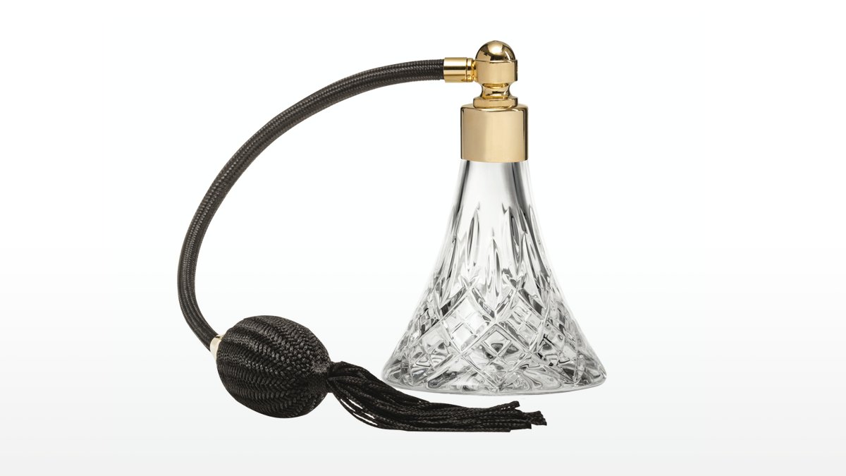 The_Chinashop's tweet image. This beautiful, handmade conical perfume atomiser is an elegant way of both displaying and using your favourite perfume. ow.ly/fB8250GY21z

 #Perfume #Atomiser #Elegant #Beautiful #Home #Decor #Gift #Giftideas