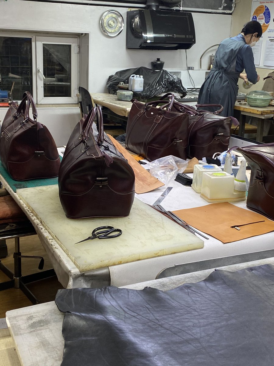 Монгол арьсаар Монголд үйлдвэрлээд Европ руу ( захиалга)