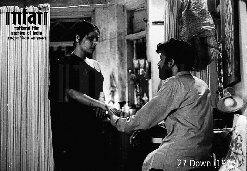 NFAIOfficial's tweet photo. #MondayMemories: #Rakhee and #MKRaina in Avtar Kaul’s #27Down (1973). The film depicts the loneliness, regret &amp; indeterminacy of a young aspirational man, who is pressured into becoming a T.C. in the railway. https://t.co/WfBwXbkRfv