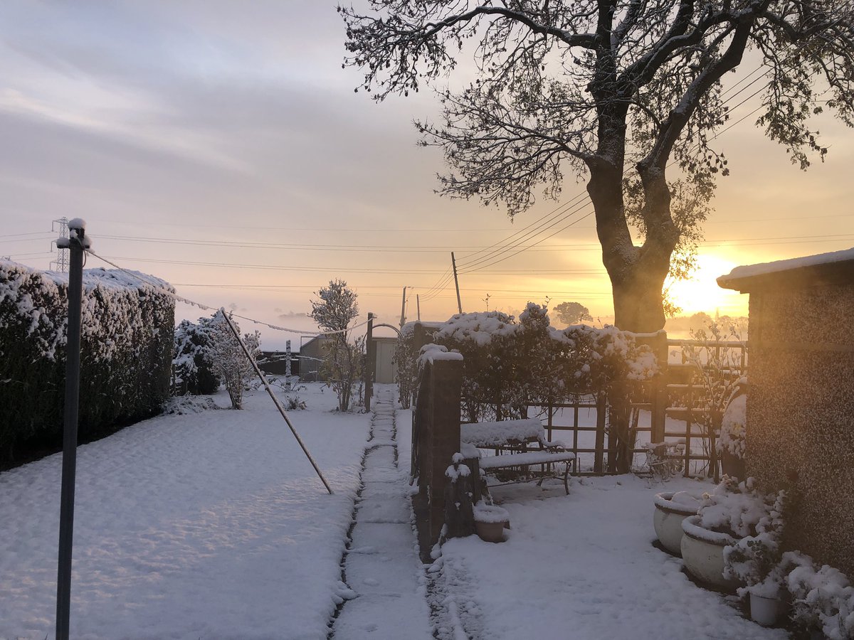 AndyTiso's tweet photo. @joebarnes24 Nice try but the shire tops that wee frost!! https://t.co/KWTaZNdslA