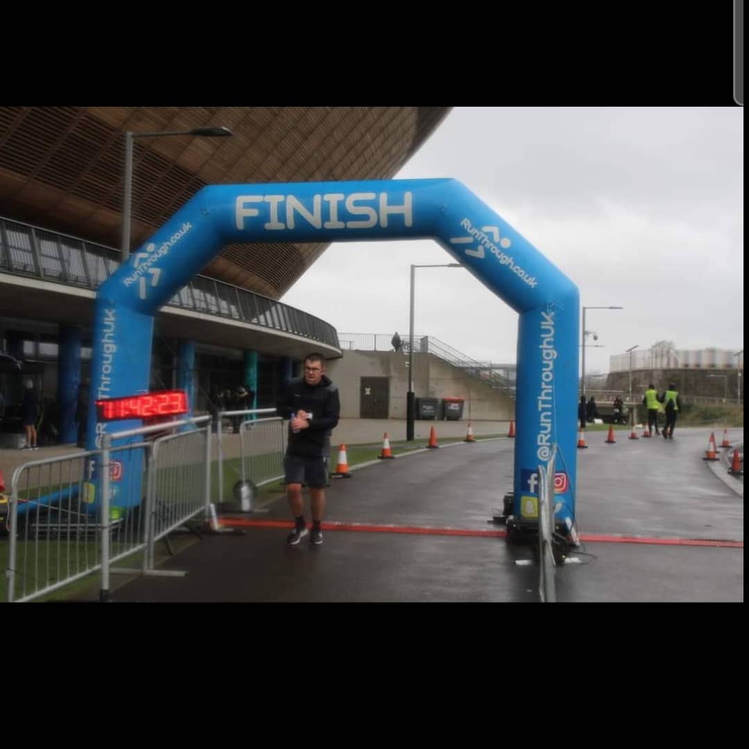mason0086's tweet photo. 🏃‍♂️ #MedalMonday 🏃‍♂️ great #HalfMarathon circuit &amp; event , rubbish weather ❄☁️🌧  I'll be back when its brighter 🤣#LeeValleyVelopark @noordinarypark @RunThroughUK https://t.co/clRoQb0Awa