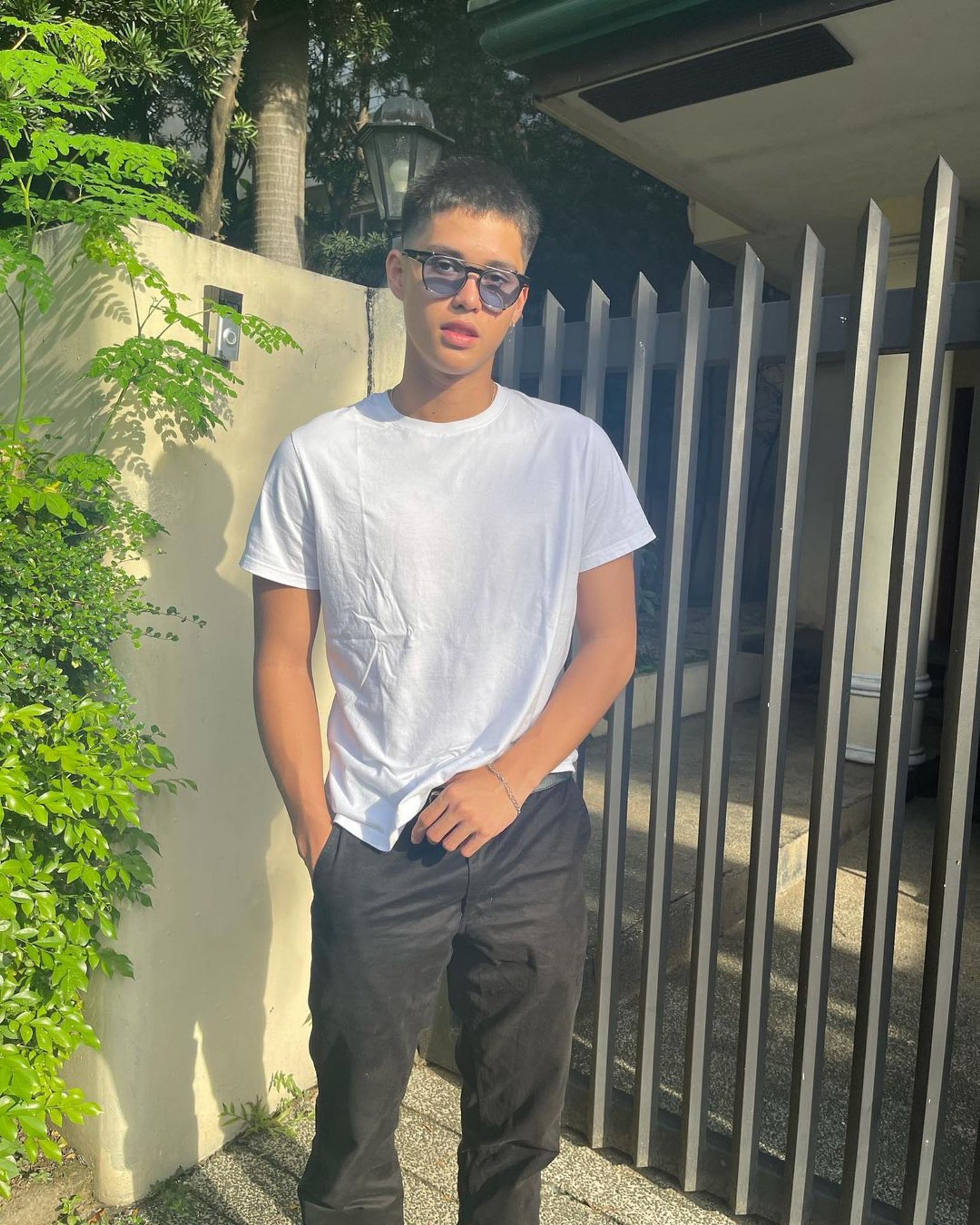 Kyle Echarri on Twitter: "why hello outside world ️🥰 I’ll see you in a bit on Kumulitan 😉…