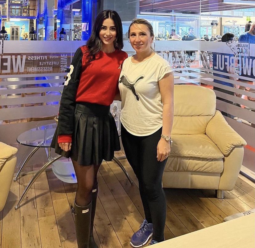 BaseLifeClub's tweet photo. Haftaya hafiflemiş başlayanlar burada 🥰 

Sıfır kas kaybıyla verilen 9 kg için tebrik ediyoruz 💪🏻😎 

#Hareketİçin 
#KulübeKaç ✅
#BaseLifeClub 
#diyet #diyetisyen #spor #kilo #kiloverme #kilolontrolü #diyetgünlüğü #ankara https://t.co/DYkAIBzsqG