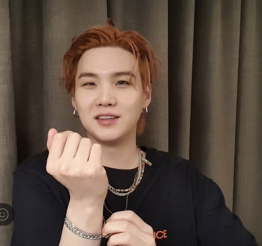 NhinTrn10's tweet photo. omgggg Suga cháyyyy khéttt❤️‍🔥🔥 https://t.co/O6zF5WP1Gv