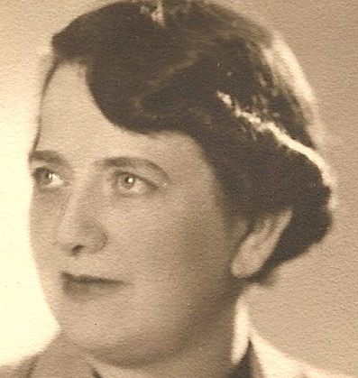 Eighty years ago today, on 29 November 1941, my German Jewish grandmother Ilse Cohn was shot by a Nazi murder squad in Kaunas, Lithuania. She had been denied asylum in the UK on the grounds that she was 'too old'. She was 41. #RefugeesNeedHelp