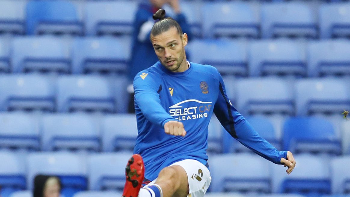 RFCLatest's tweet photo. Andy Carroll is earning £1,000 per week at Reading.

There is a sense among players and staff that "his decision was fuelled by a passion for the game rather than money.”

[@David_Ornstein] #readingfc https://t.co/nYrdTOrvF8