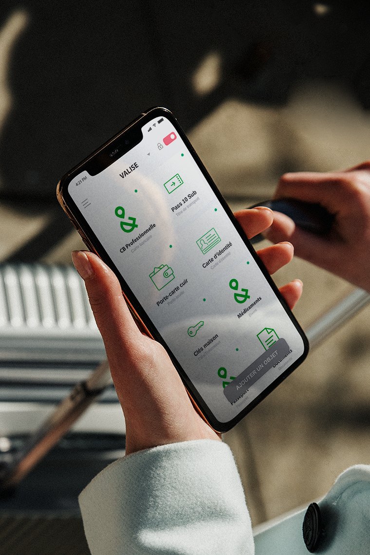 🇫🇷 Les fêtes de fin d’année arrivent à grand pas !🎄Avec &amp;Moi, voyagez l’esprit léger.
🇬🇧 The holiday season is fast approaching!🎄 With &amp;Moi, travel light-minded
#etmoi #innovation #whosnext #ulule #create #inspire #designers #talents #projects #crowdfunding #voyage #travel