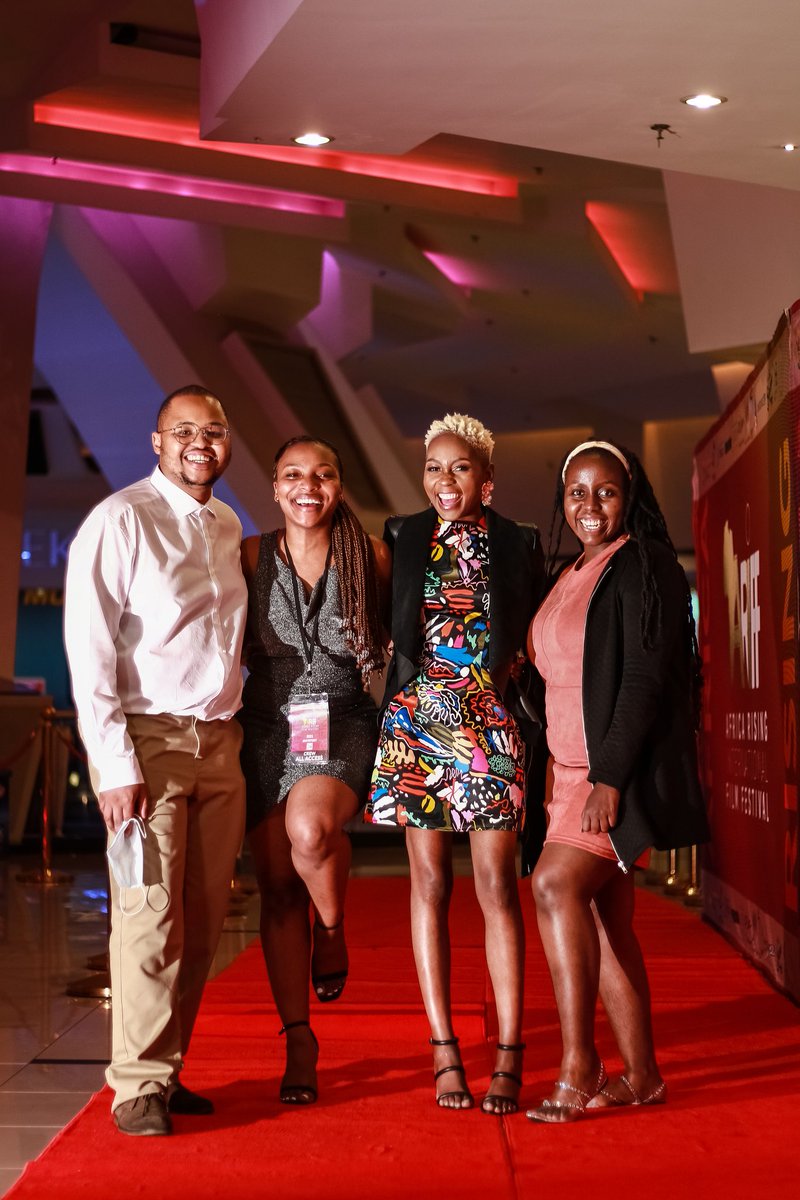 Ariff_festival's tweet photo. #ARIFF2021| RED CARPET| CLOSING NIGHT 🍿🔥
The best of #ARIFF2021
Unforgettable moments
caught in a flash. 📸
#ARIFF2021
#AfricaInMe
#MyStory
#CLOSINGNIGHT https://t.co/BcZZcbFJQh