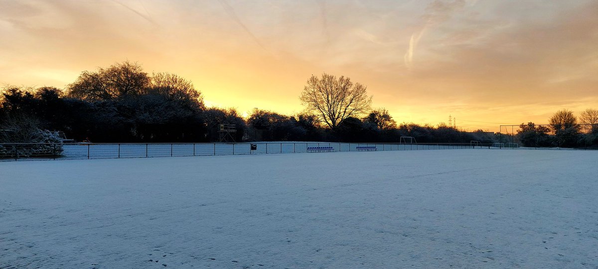 1966kings's tweet photo. #wba #traininground ⛅❄ https://t.co/CYeivVg8OM