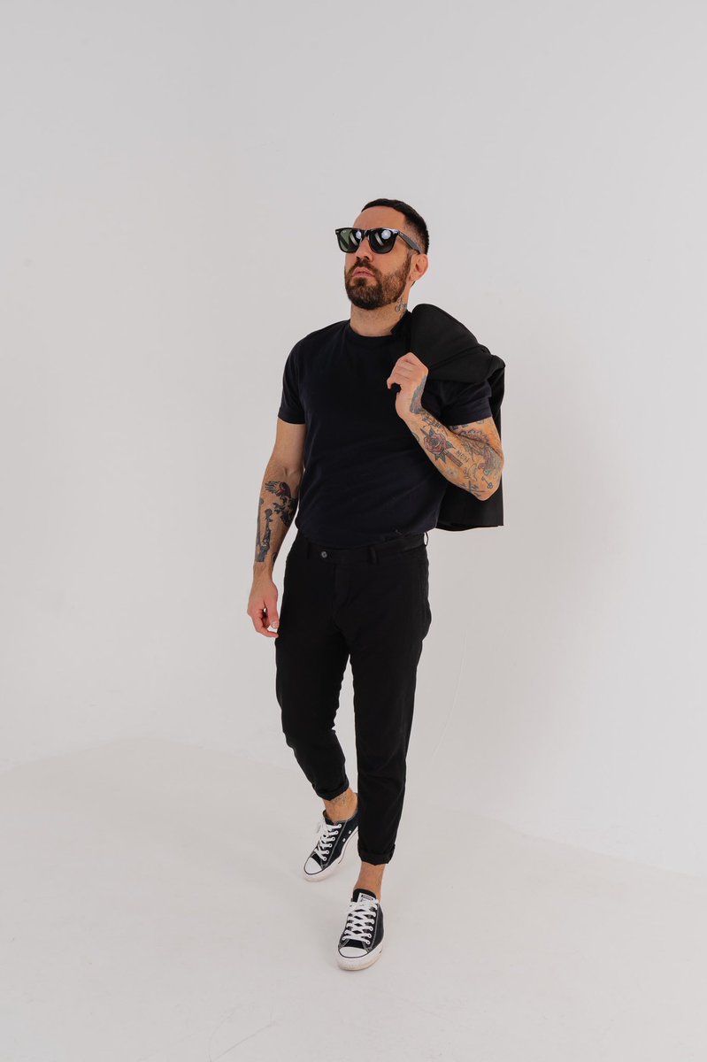 rubenthrax's tweet image. ⚫️BLACK MONDAY⚫️
#rubenthrax #dj #djlifestyle #nosoymodelo 📷: @alex_alcaraz98