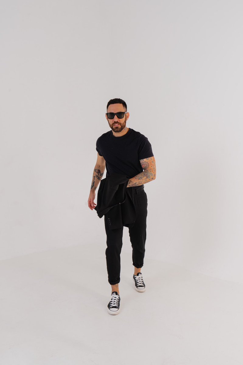 rubenthrax's tweet image. ⚫️BLACK MONDAY⚫️
#rubenthrax #dj #djlifestyle #nosoymodelo 📷: @alex_alcaraz98