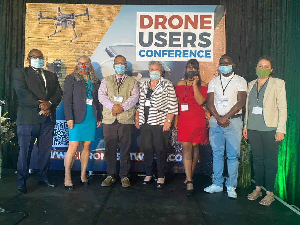 WCGovAgri's tweet photo. 📢Day 1 of the 2nd Drone Users Conference in #conservation &amp; #agriculture has taken off to a great start!  
@UNDPSouthAfrica @TheEWT @environmentza 

#forYOU
#ForTheLoveOfAgriculture🌱 https://t.co/hpKftWwvSr