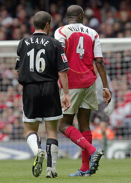 martintapp4's tweet photo. Looking ahead to the match Thursday..they don't make them like these two anymore.. proper midfielders great battles.. miss those days  #MUFCVARS https://t.co/WLI4LiefXf
