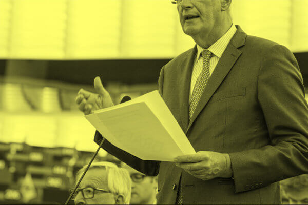 ❌ Michel Barnier veut interdire le port du voile dans l’espace public et dans les universités.

🔎 Et la liberté de conscience ?

👉 lessurligneurs.eu/michel-barnier…